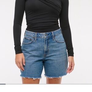 Abercrombie & Fitch Curve Love 28